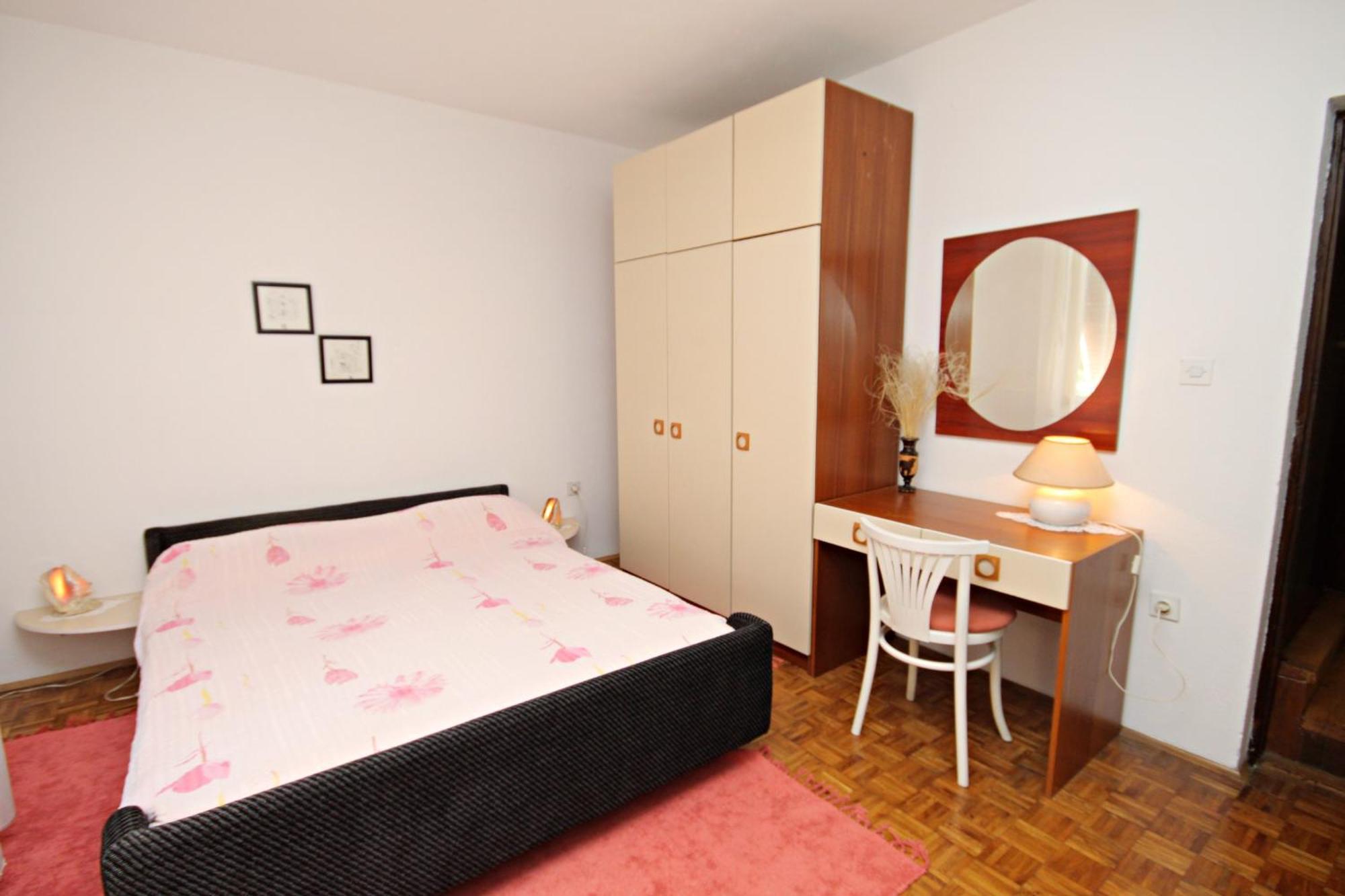 Apartments By The Sea Novi Vinodolski - 5558 Room photo